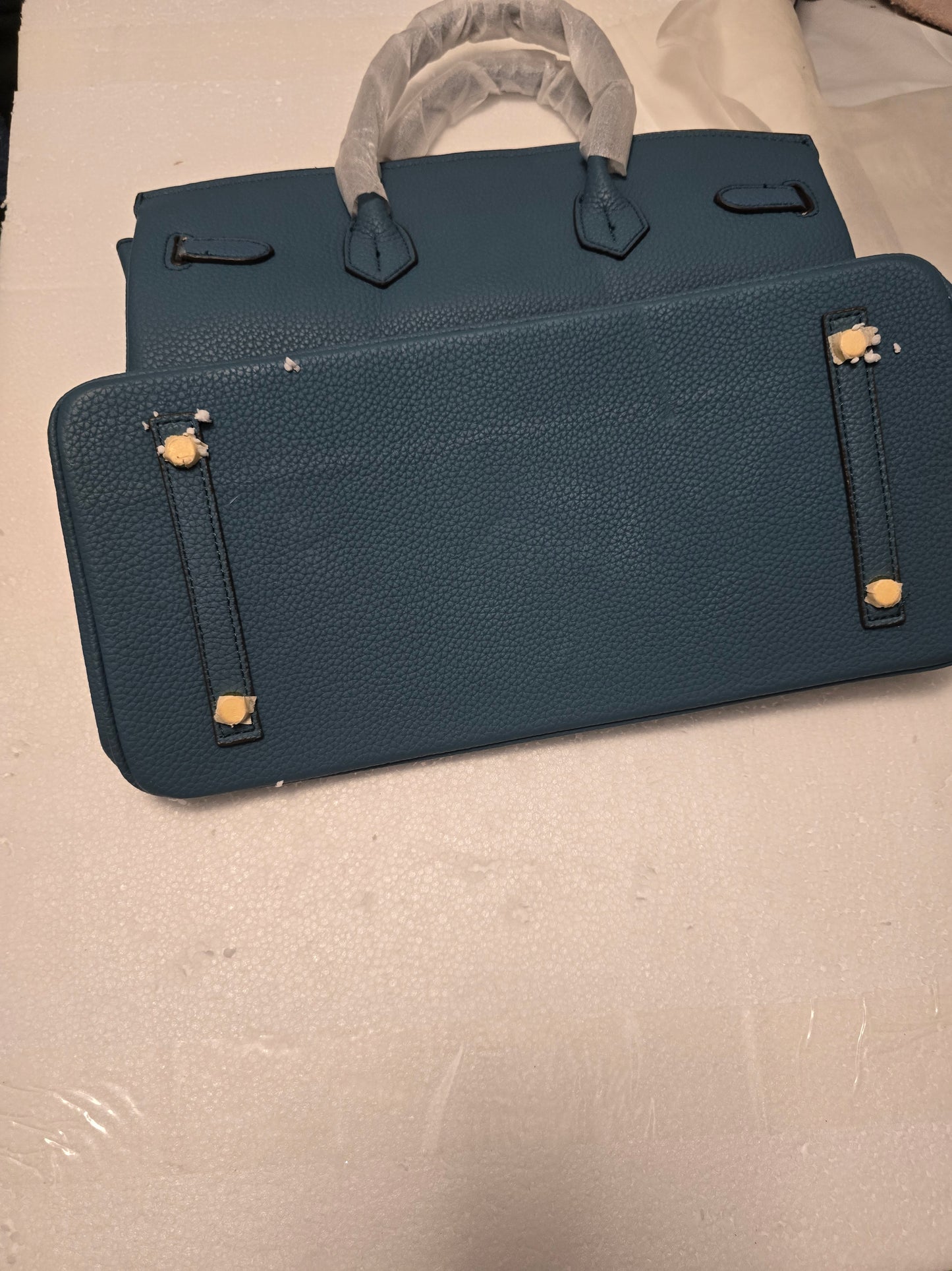 Hermes Blue Pebbled Top Handle Bag Gold Hardware Turn Lock Medium w/ charm250