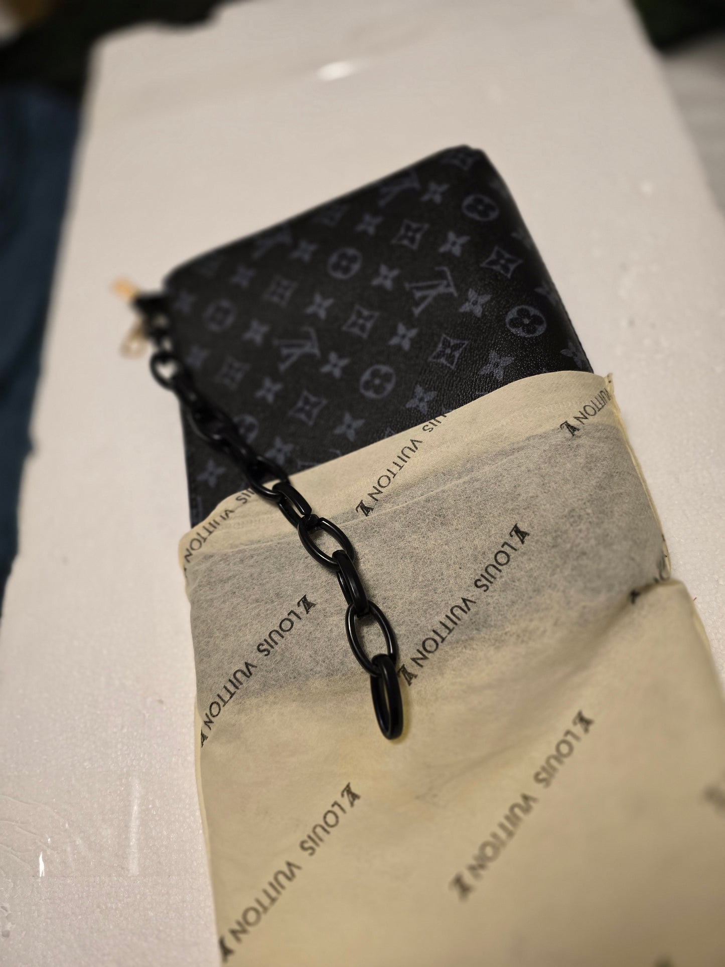 Louis Viutton Monogram Zip Pouch Clutch Black